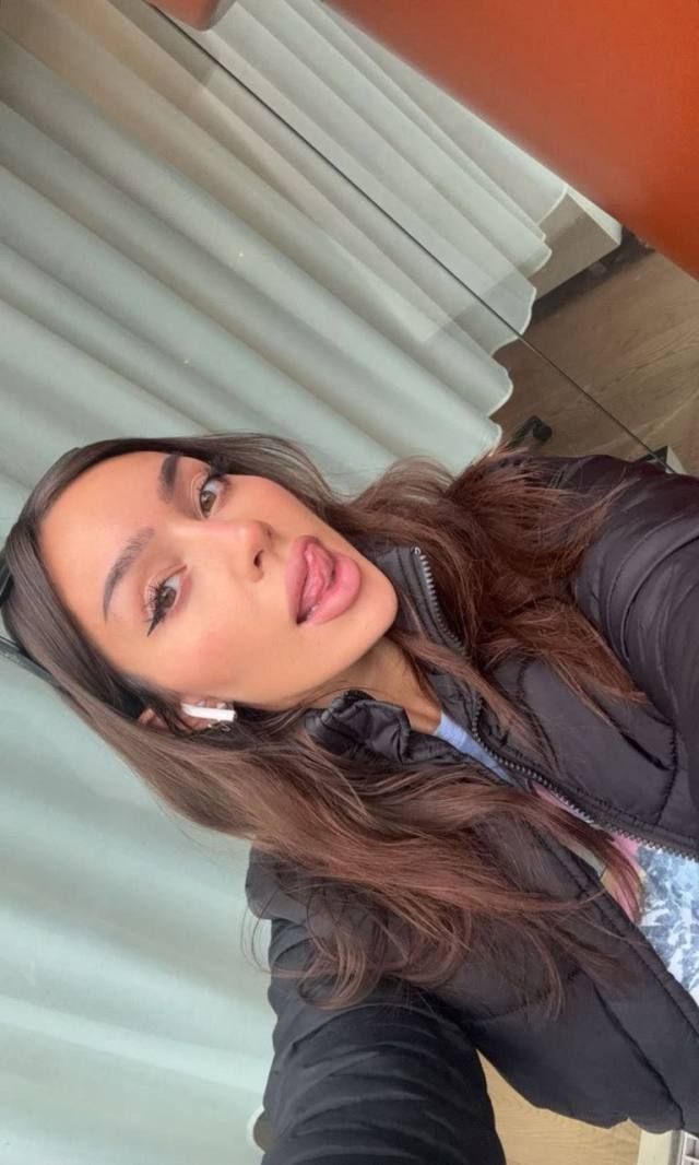 NO PAYMENT REQUIRED-SEXY SINGLE MOM AND LOOKING TO HAVE FUN I'm a sexy mom of two kids. A single mom and I'm very horny 🍑🍑💦 - Image 3